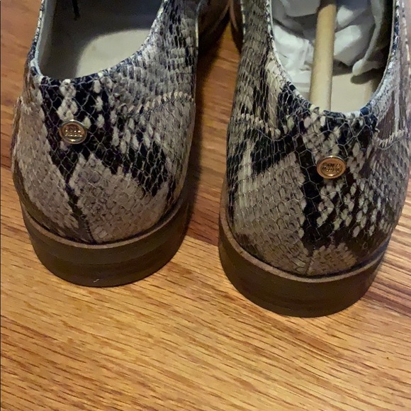 NIB Cole Haan Shoes - Picture 3 of 4